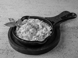 Smoke House Truffled Mac And Cheese
