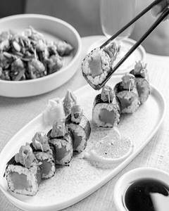 SPICY TUNA ROLL - 8 PCS