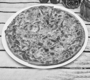 10 Fresh Veggie Pizza