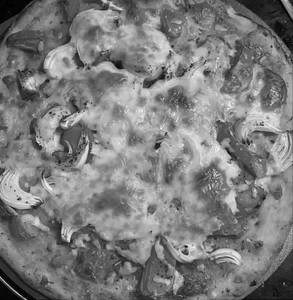 Onion Tomato Cheese Pizza