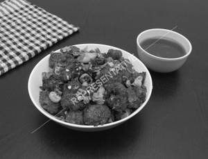 Veg Manchurian Half (18 pieces)