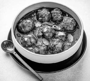 Veg Manchurian [8 Pieces]
