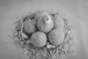 Besan Laddoo 250gm
