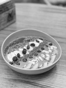 Give Me Red Smothies Bowl