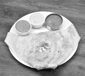 Onion uthappam