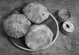 Poori Masala (3Pc)