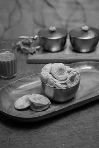 Methi Puri [250 Grams]