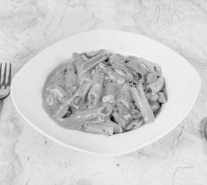 Mix sauce pasta