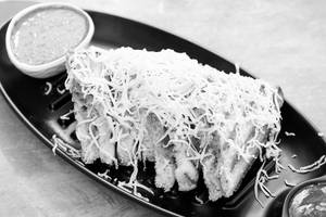 Vegetable Cheese Grilled Sandwich