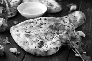Butter Garlic Naan