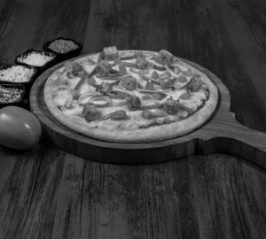 Tandoori Paneer Pizza