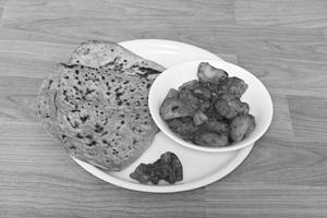 Jeera Aloo + 2 Plain Paratha