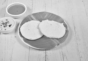 Idli.