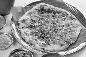 Butter Cheese Onion Uttappam