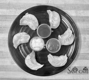 Chicken Steamed Momos With 3 Dips