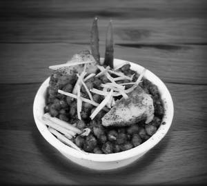 Chole ( 1 Plate )