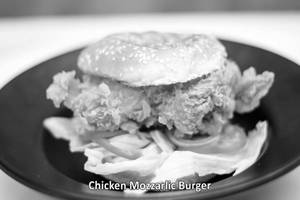 Chicken Mozzarlic Burger