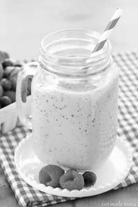 Lychee Blueberry Smoothie