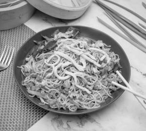 Chicken Triple Schezwan Noodles