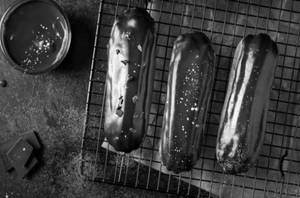 Chocolate Eclair