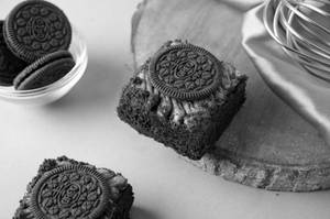 Irresistibly Oreo Brownie