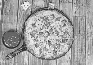 Makhani Paneer Pizza