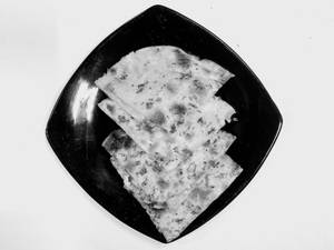 Paneer Kulcha - Serves 1