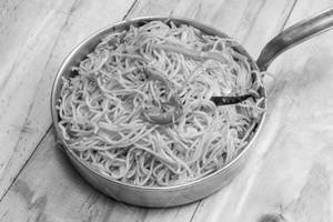 Chicken Schezwan Noodles        