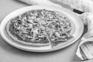 Garlic Pizza