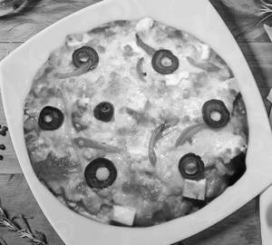 Special mix veg pizza med
