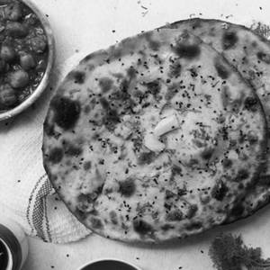 Chur Chur Naan