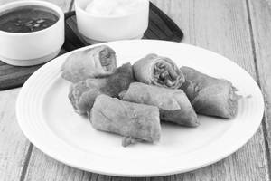 Spring Roll With Cheese Burger