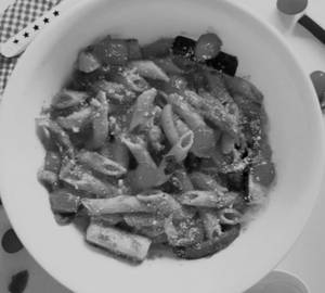 Veg Pasta In Red Souce