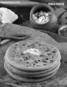 Tawa Paneer Pyaj Pratha