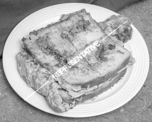 Onion Bread Omelette