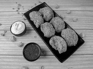 Veg Kurkure Momos