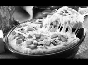 Veg Cheese Macaroni Pizza