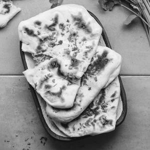 Stuffed Veg Naan