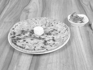 Aloo Payaz Paratha