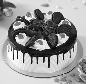 Eggless Oreo Cake (2 Pounds)