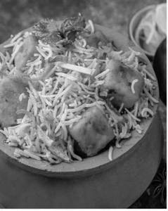 Paneer Dum Biryani (handi)