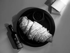 Vanilla Creme Croissant