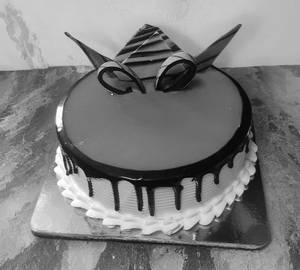 Chocolate Strawberry Pastry Cake 1kg