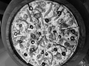 Chicken Olivepeno Pizza [12 Inches]