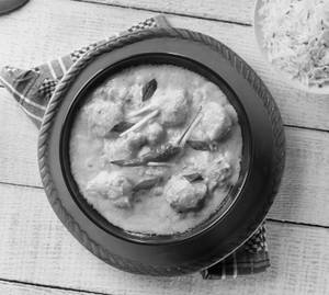 Kadi pakoda fry half