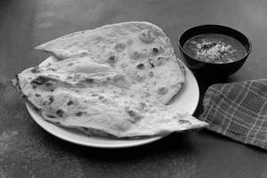 2 butter naan with paneer butter masala