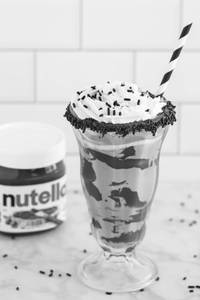 Nutella Nuts Shake