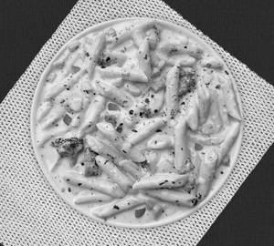 White sauce pasta