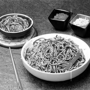 Sichuan Noodles Half Veg