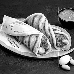 Double Egg Schezwan Roll